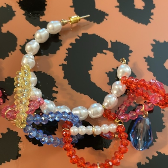 Zara Pearl Hoop Earrings - Picture 5 of 13